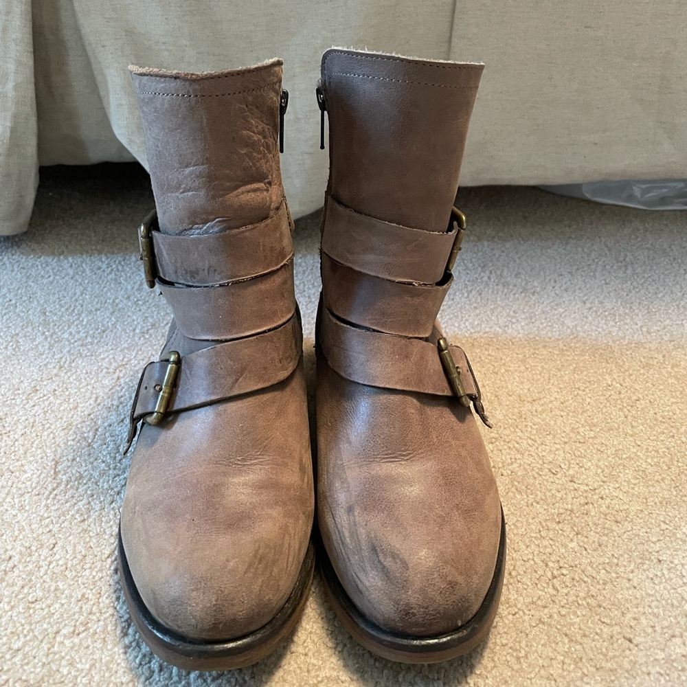 Treasure & Bond leather buckle boots size 8